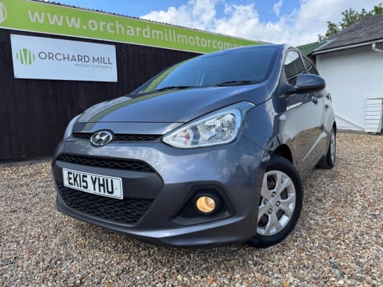 A 2015 HYUNDAI I10 1.2 SE
