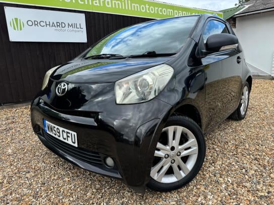 A 2010 TOYOTA IQ 1.3 Dual VVT-i 3