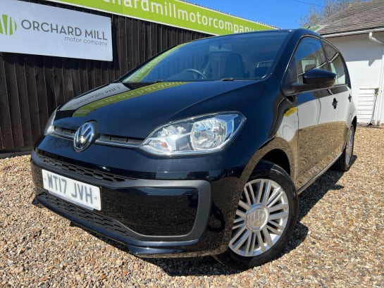 A 2017 VOLKSWAGEN UP 1.0 Move up!