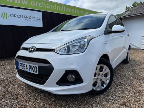 A 2014 HYUNDAI I10 1.0 SE