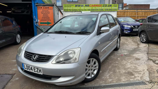 A 2004 HONDA CIVIC 1.6 i-VTEC SE Hatchback 5dr Petrol Automatic (172 g/km, 108 bhp)