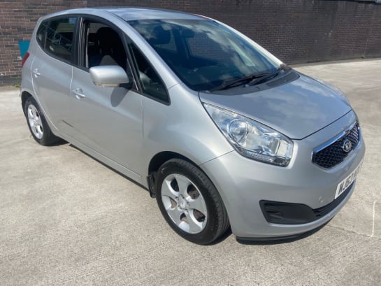 A null KIA VENGA 1.4 CRDI 2 5d 89 BHP