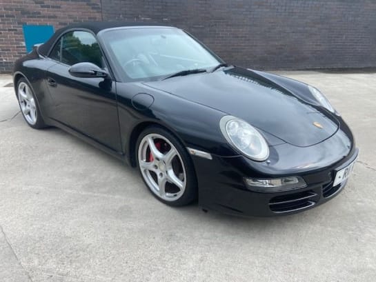 A 2006 PORSCHE 911 CARRERA 2S TIPTRONIC S
