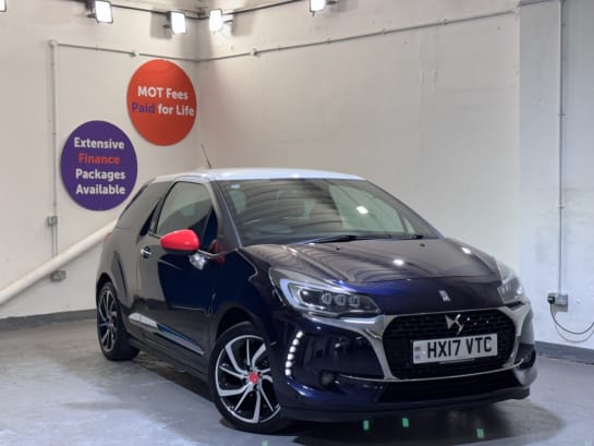 A null DS AUTOMOBILES DS 3 1.2 PureTech Ines de la Fressange Hatchback 3dr Petrol Manual Euro 6 (s/s)