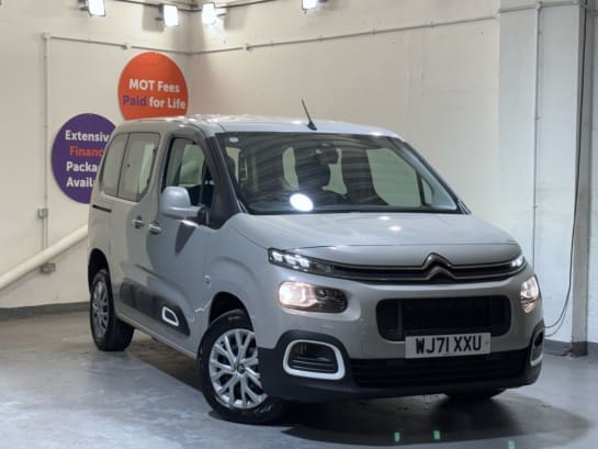 A null CITROEN BERLINGO 1.5 BlueHDi Feel M MPV 5dr Diesel Manual Euro 6 (s/s) (100 ps) Visit Over 4