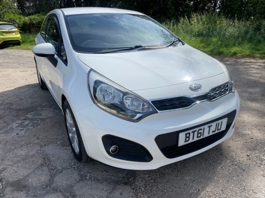 A null KIA RIO 1.2 2 3d 83 BHP