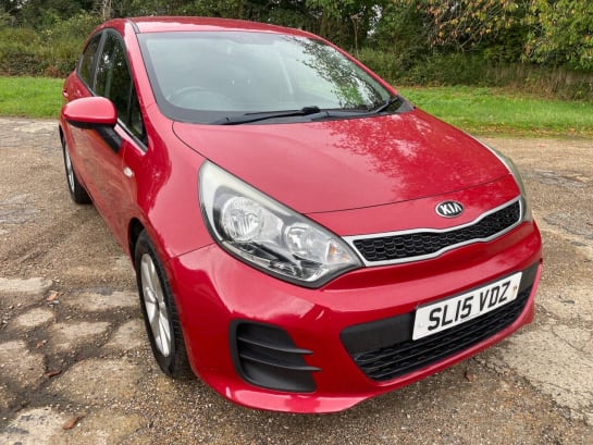 A null KIA RIO 1.1 CRDI SR7 ISG 5d 74 BHP