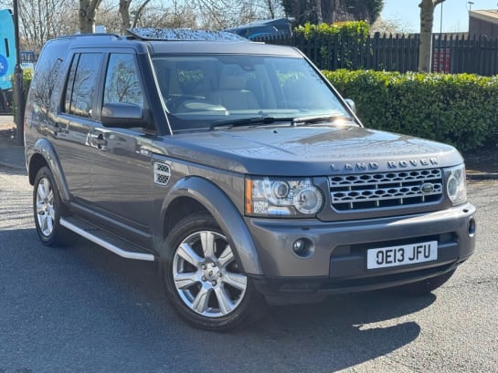 A null LAND ROVER DISCOVERY 4 3.0 SD V6 HSE SUV 5dr Diesel Auto 4WD Euro 5 (255 bhp)