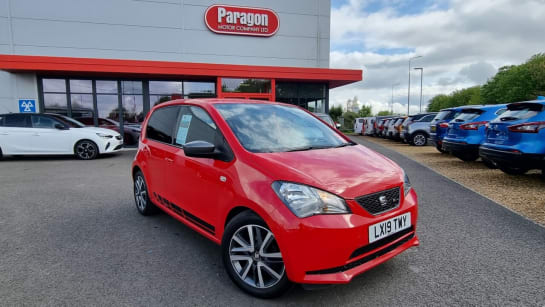 A null SEAT MII 1.0 FR-LINE 5d 74 BHP