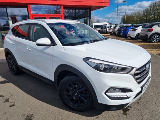 A null HYUNDAI TUCSON 1.7 CRDi Blue Drive SE Nav SUV 5dr Diesel Manual Euro 6 (s/s) (116 ps)