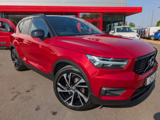 A null VOLVO XC40 2.0 B4 MHEV R-Design Pro SUV 5dr Petrol Hybrid DCT Auto AWD Euro 6 (s/s) (1