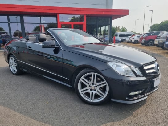 A 2012 MERCEDES E CLASS E200 CGI BLUEEFFICIENCY S/S SPORT