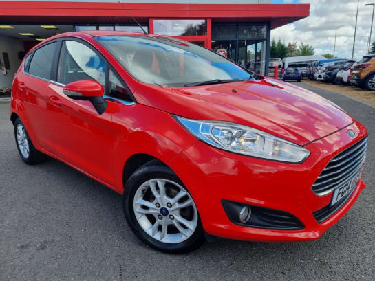 A null FORD FIESTA 1.25 Zetec Hatchback 5dr Petrol Manual Euro 5 (82 ps)