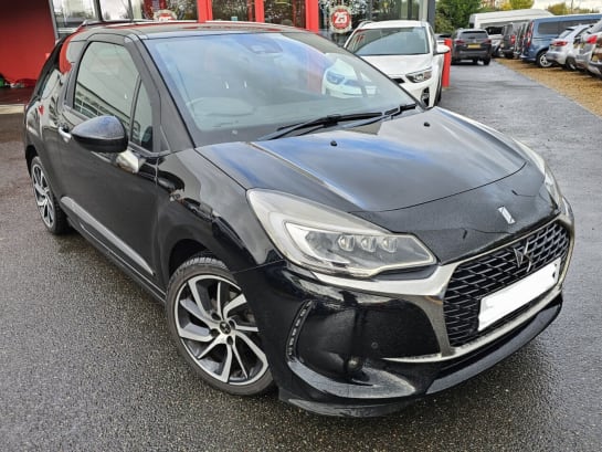 A null DS AUTOMOBILES DS 3 1.2 PureTech Prestige Hatchback 3dr Petrol Manual Euro 6 (s/s) (130 ps)