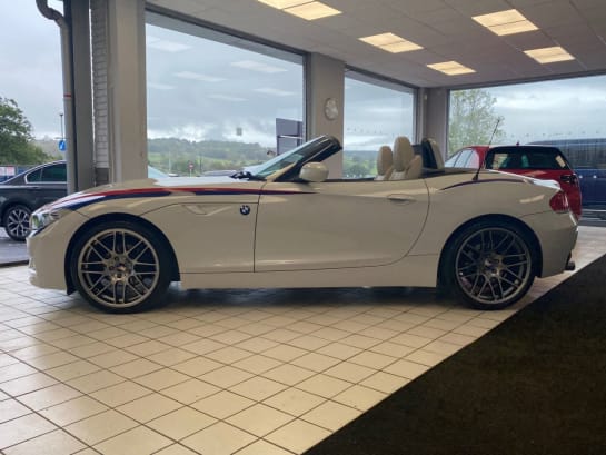 A null BMW Z4 2.5 23i M Sport Convertible 2dr Petrol Manual sDrive Euro 5 (204 ps) Amazin