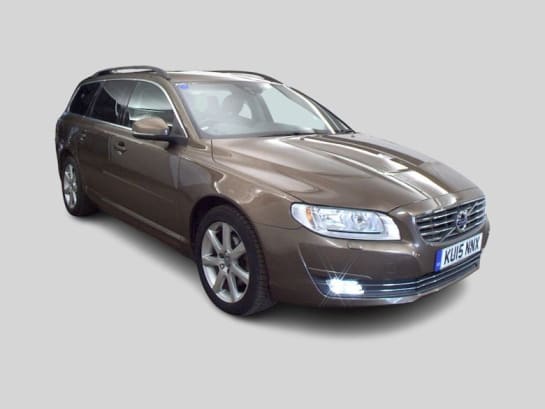 A null VOLVO V70 2.0 D4 SE NAV 5d 178 BHP