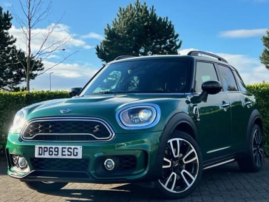 A null MINI COUNTRYMAN 2.0 COOPER S SPORT 5d 190 BHP NAVIGATION PLUS PACK!