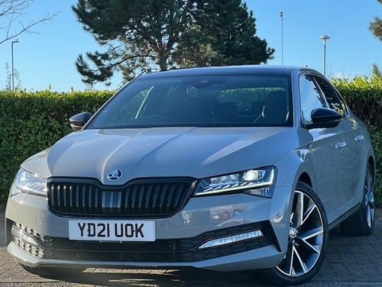 A null SKODA SUPERB 2.0 TDI SportLine Plus Hatchback 5dr Diesel DSG Euro 6 (s/s) (150 ps) Meteo