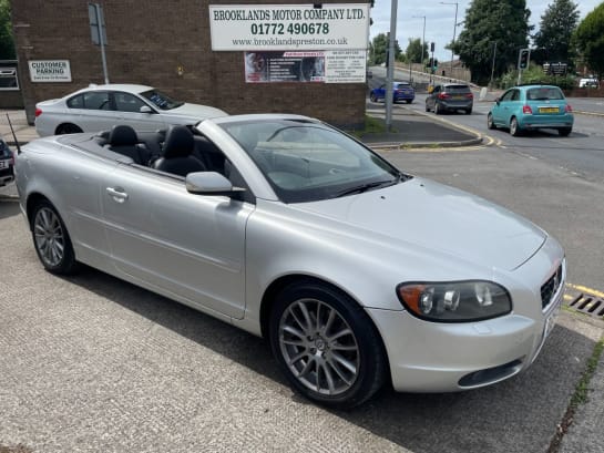 A null VOLVO C70 2.4 D5 SE 2DR CONVERTIBLE 180