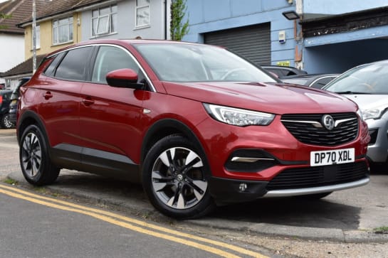 A null VAUXHALL GRANDLAND X 1.2 SE PREMIUM 5d 129 BHP EURO 6 / 1 OWNER / LOW FINANCE!