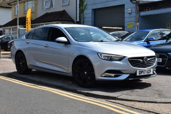 A null VAUXHALL INSIGNIA GRAND SPORT 2.0 TECH LINE NAV 5d 168 BHP EURO 6 / SERVICE HISTORY / CRUISE C