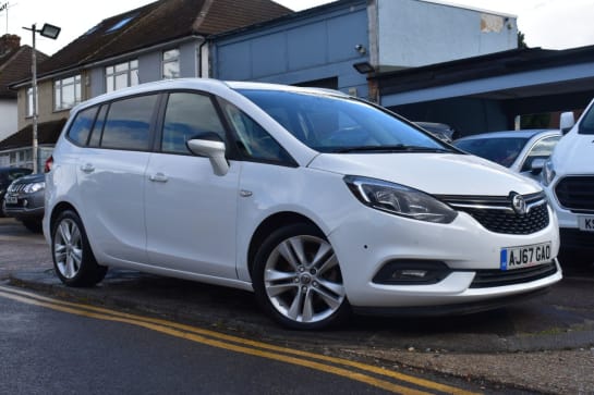 A null VAUXHALL ZAFIRA TOURER 1.4 SRI NAV 5d 138 BHP EURO 6 / SERVICE HISTORY / LEATHER