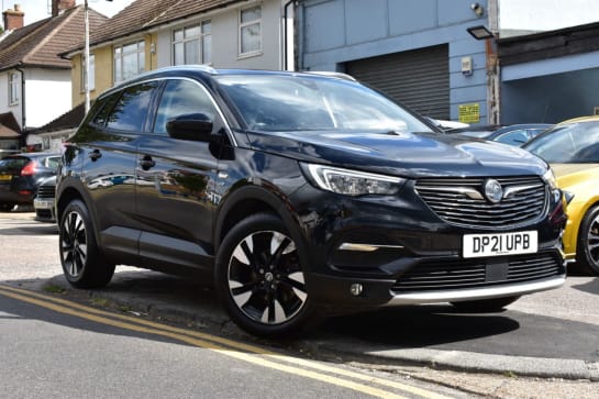 A null VAUXHALL GRANDLAND X 1.2 GRIFFIN EDITION 5d 129 BHP EURO 6 / FAMILY CAR / LOW MILEAGE