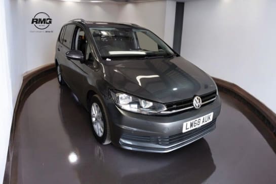 A null VOLKSWAGEN TOURAN 1.6 SE FAMILY TDI DSG 5d 114 BHP 2 KEYS / FRESH MOT / 7 SEATS