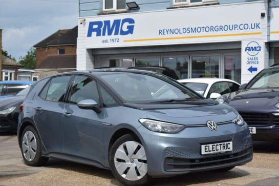 A null VOLKSWAGEN ID.3 Pro 58kWh Life Hatchback 5dr Electric Auto (145 ps) 1 OWNER FROM NEW / SERV