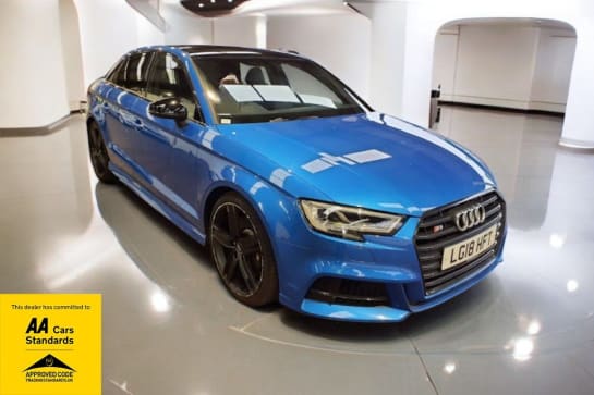 A null AUDI S3 2.0 TFSI Black Edition Saloon 4dr Petrol S Tronic quattro Euro 6 (s/s) (310