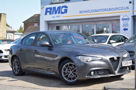 A null ALFA ROMEO GIULIA 2.0T Super Saloon 4dr Petrol Auto Euro 6 (s/s) (200 ps) 1 FORMER KEEPER