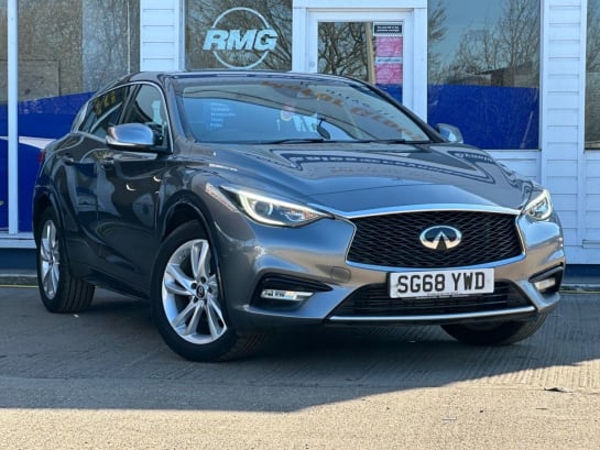 A null INFINITI Q30 1.5d Premium Hatchback 5dr Diesel Manual Euro 6 (s/s) (109 ps) SAT-NAV / UL