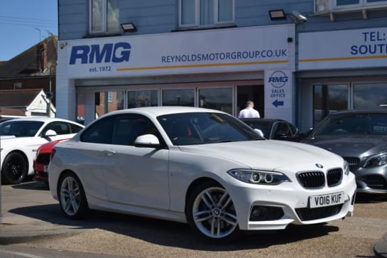 A null BMW 2 SERIES 2.0 220i M Sport Coupe 2dr Petrol Manual Euro 6 (s/s) (184 ps) 1 FORMER KEE