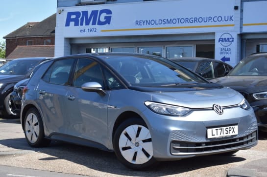 A null VOLKSWAGEN ID.3 Pro 58kWh Life Hatchback 5dr Electric Auto (145 ps) 2 KEYS - 1 OWNER