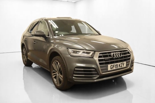 A null AUDI Q5 2.0 TDI 40 S line SUV 5dr Diesel S Tronic quattro Euro 6 (s/s) (190 ps) 2 O