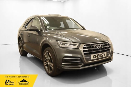 A null AUDI Q5 2.0 TDI 40 S line SUV 5dr Diesel S Tronic quattro Euro 6 (s/s) (190 ps) 2 O