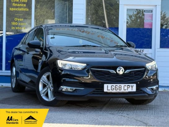 A 2018 VAUXHALL INSIGNIA 1.5i Turbo GPF SRi Nav Grand Sport 5dr Petrol Manual Euro 6 (s/s) (165 ps)