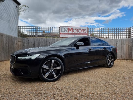 A null VOLVO S90 2.0h T8 Twin Engine 10.4kWh R-Design Plus Saloon 4dr Petrol Plug-in Hybrid