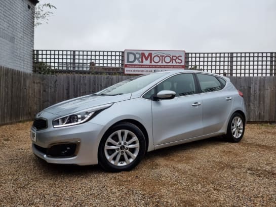 A 2017 KIA CEED 1.6 GDi 2 Hatchback 5dr Petrol Manual Euro 6 (s/s) (133 bhp) BLUETOOTH + SE