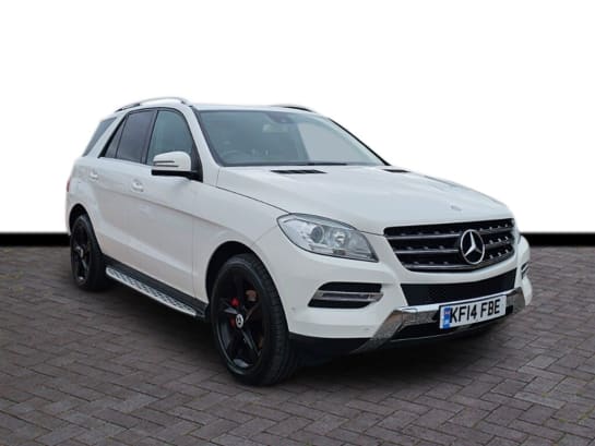 A null MERCEDES-BENZ M-CLASS 3.0 ML350 V6 BlueTEC SE SUV 5dr Diesel G-Tronic 4WD Euro 6 (s/s) (258 ps) 6