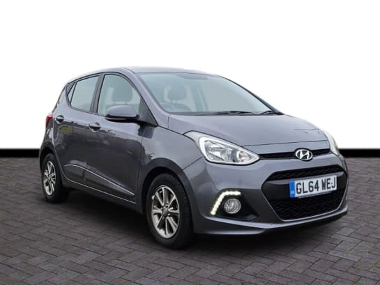 A null HYUNDAI I10 1.2 Premium Hatchback 5dr Petrol Manual Euro 5 (87 ps) 6 M warrantty £1000