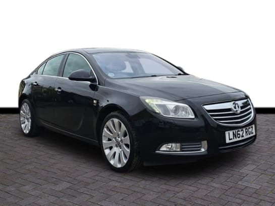A null VAUXHALL INSIGNIA 2.0 CDTi Elite Nav Saloon 4dr Diesel Auto 4WD Euro 5 (160 ps) 6 months warr