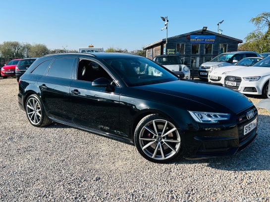 A 2017 AUDI S4 AVANT 3.0 TFSI V6 Estate 5dr Petrol Tiptronic quattro Euro 6 (s/s) (354 ps)