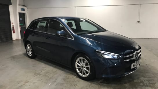 A 2019 MERCEDES-BENZ B CLASS B180 Sport Auto