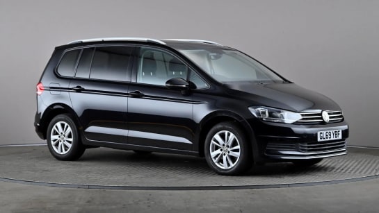 A 2019 VOLKSWAGEN TOURAN 1.5 TSI EVO SE [7 Seats]