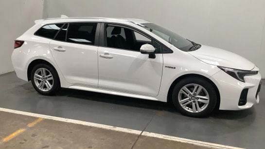 A 2023 SUZUKI SWACE 1.8 Hybrid Ultra CVT