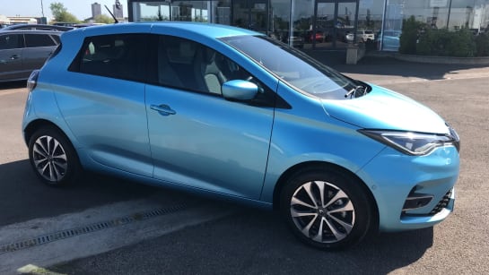 A 2021 RENAULT ZOE 100kW GT Line R135 50kWh Rapid Charge Auto