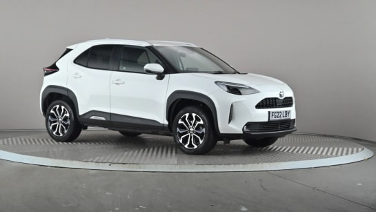 A 2022 TOYOTA YARIS CROSS 1.5 Hybrid Design CVT