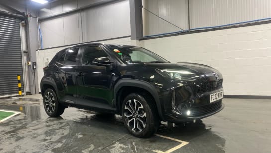 A 2022 TOYOTA YARIS CROSS 1.5 Hybrid Design CVT