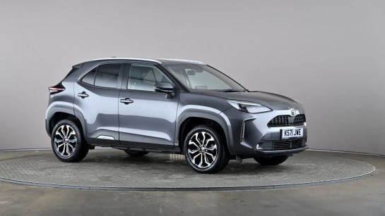 A 2022 TOYOTA YARIS CROSS 1.5 Hybrid Design CVT